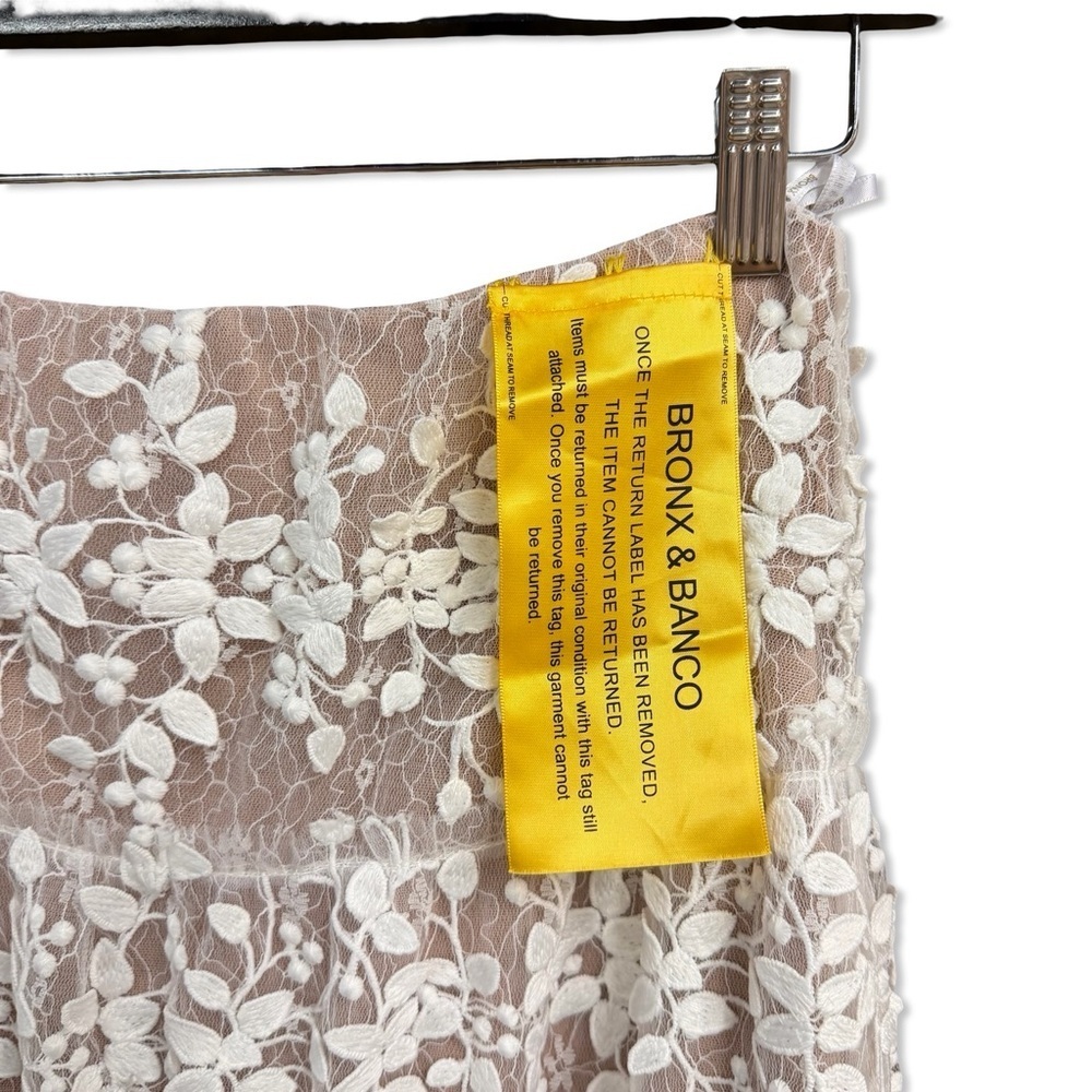 Bronx and Banco Megan skirt White Floral Lace midi bridal Revolve Sz M - Picture 6 of 9